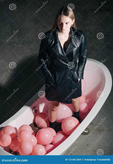 bath  bubbles  balloons bath spa  pink bubbles stock