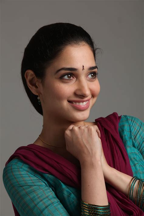 actress hd wallpaper tamanna new movie vengai pictures gallery 1