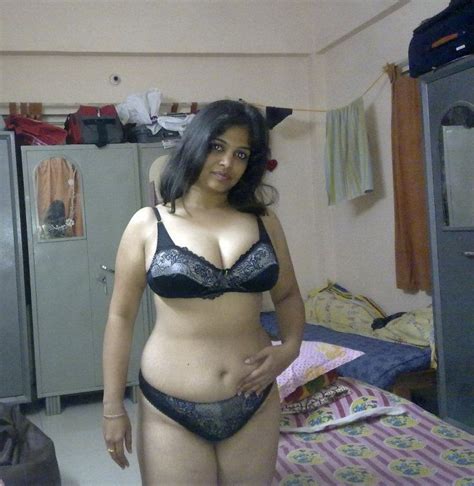 Desi Bhabhi Milf Porn Pictures