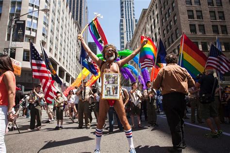 new york city s gay pride parade 2014 photos new york city gay