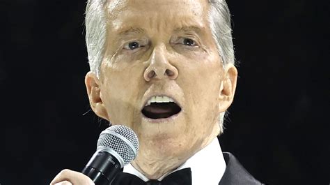 Michael Buffer Endorses Wwe Ring Announcer Sports Champ All Rights