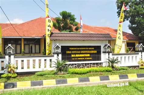 dinas koperasi umkm perdagangan  perindustrian