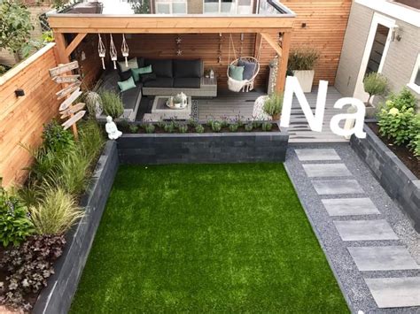 achtertuin met lounge en gras outdoor gardens design backyard patio backyard garden design