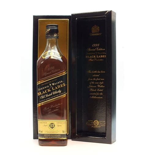 johnnie walker  years  black label  special edition  whisky auctions