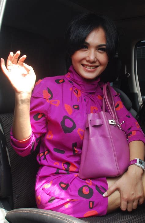 singer yuni shara latest photos actress indonesia