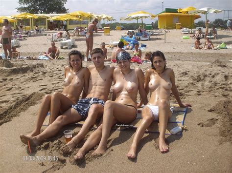 topless vacation cdm 194 topless girls at vama vece beach romania 98 pics 74 6 mb