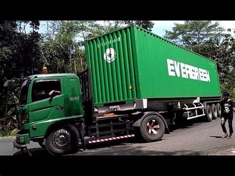 truck trailer truk kontainer truk tronton hino fuso isuzu mercy
