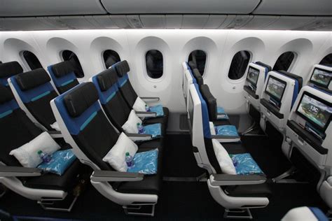 Photo Tour Onboard Westjets New Boeing 787 9 Dreamliner