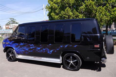 custom van chevrolet black vans