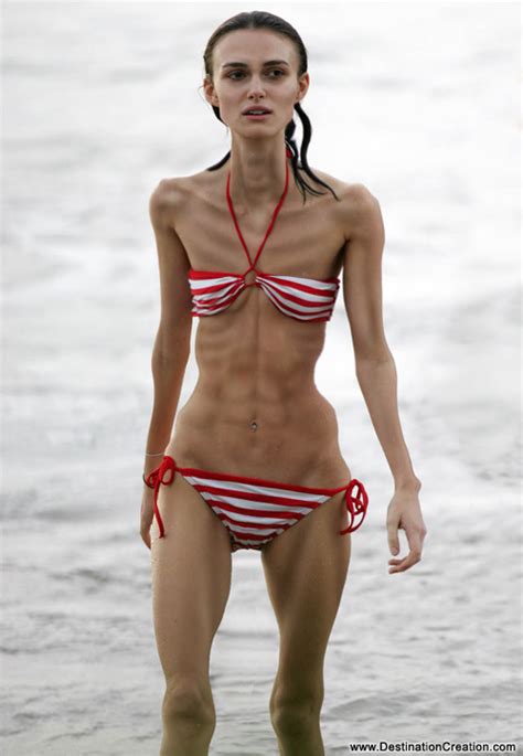 Celebrities Body Pics Hot Keira Knightley Body Pics