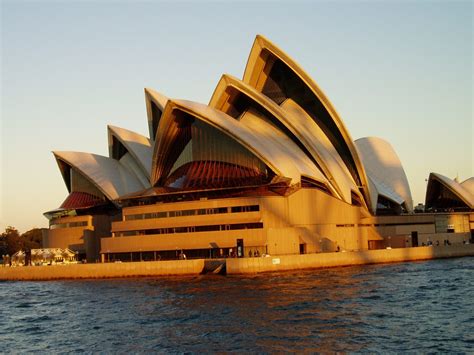 sydney opera house australia  photo  freeimages