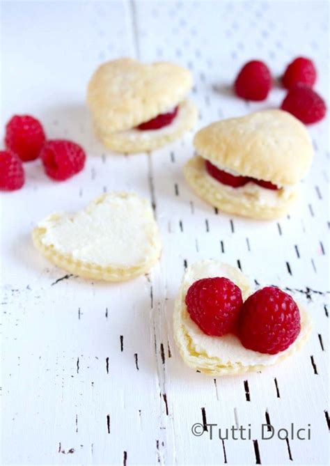 raspberry breakfast pastries scrumptious desserts dessert recipes