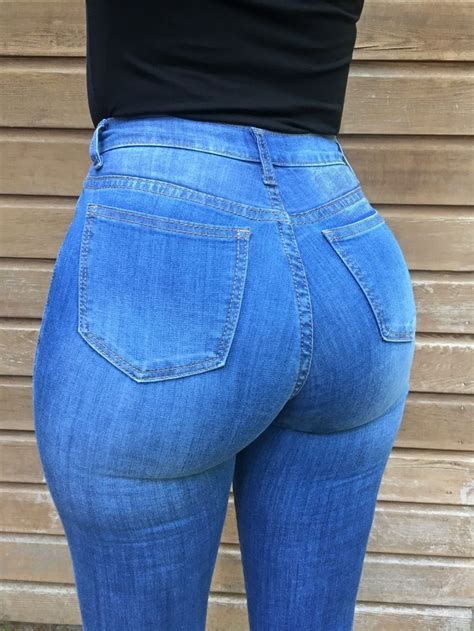 stephanie wolf big ass in tight jeans jeans ass sexy jeans tight