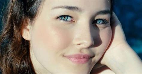 Top 10 Most Beautiful Famous Turkish Women Girlsaskguys