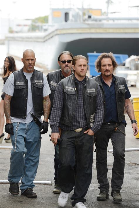 sons  anarchy   scenes secrets page    fame