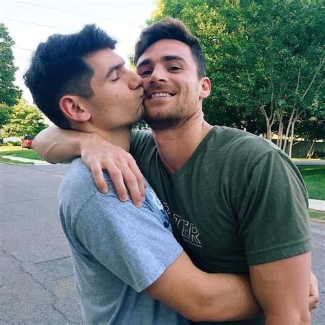 Cute Gay Couples Couples In Love Bmi Scruffy Men Men Kissing Same