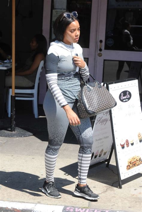 angela simmons booty in tights 03 gotceleb