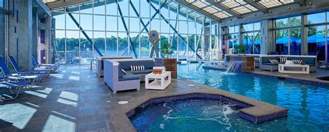 pool  spa   poconos mount airy casino resort
