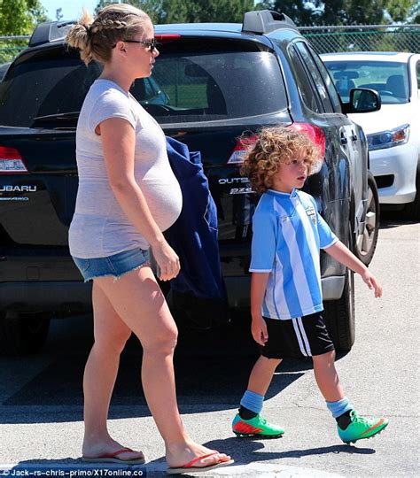 kendra wilkinson supports son hank jr at soccer game daily mail online