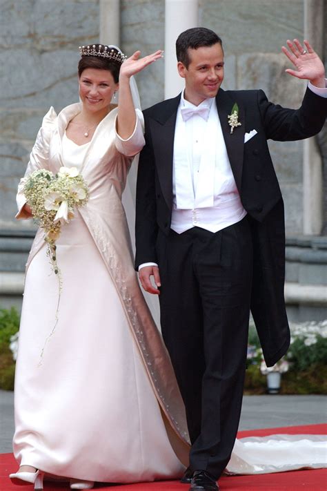 wedding ideas planning and inspiration royal weddings royal wedding gowns swedish wedding