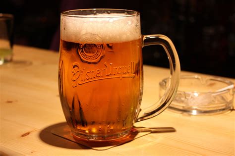 bier aus tschechien export boom und kaum nachwuchs radio prague