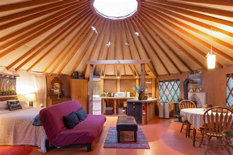 yurt  good embrace summer     listed yurts   world