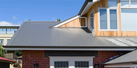 jacksonvilles  residential metal roofing contractors