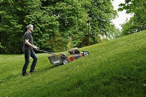 bir malikanenin bakımı için çim biçme makinesi nasıl seçilir