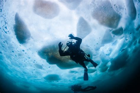 ice diving  finland