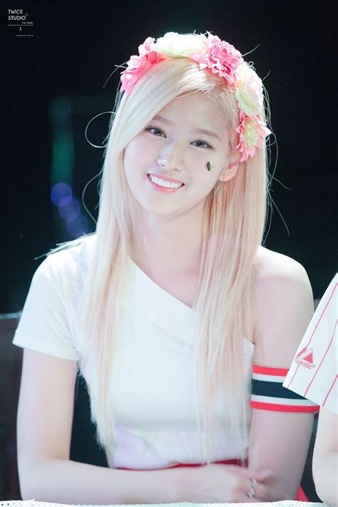 These 26 Hi Res Photos Of Twice S Sana Prove She S The Visual You Ve