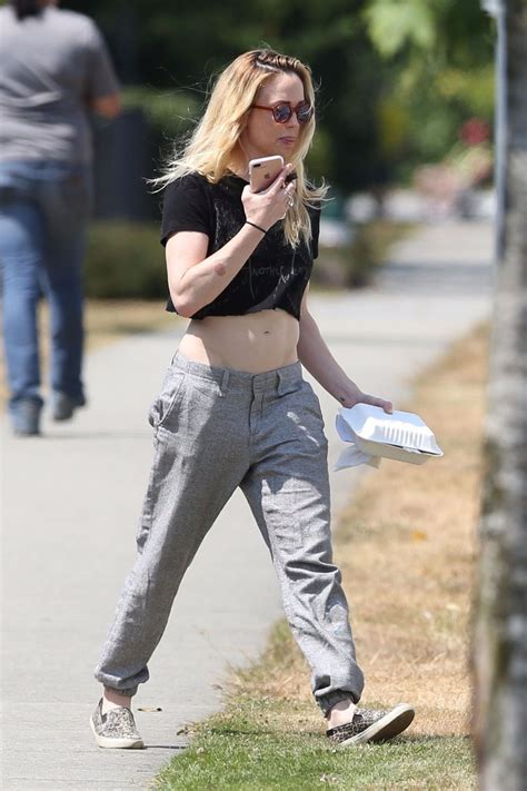 Caity Lotz Legends Of Tomorrow Set In Vancouver 07 17 2017