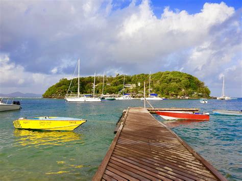 islands  visit  st vincent   grenadines caribbean