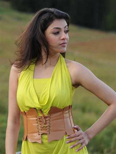 Indian Hot Actress Pictures Collections Kajal Agarwal In Yellow Dress