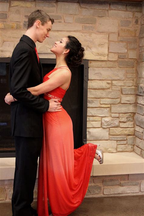 385 Best Prom Poses Images On Pinterest Homecoming Poses