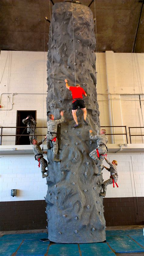 Monolith 5 Climber King Of Rock Climbing Walls