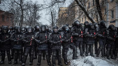 pictures from russia protests the new york times