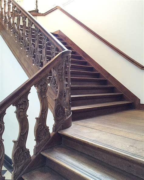 beautiful antique staircase  intricate banister stair railing
