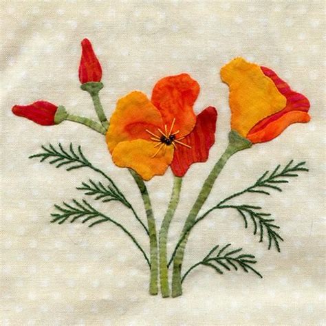 poppy quilts images  pinterest flower quilts appliques
