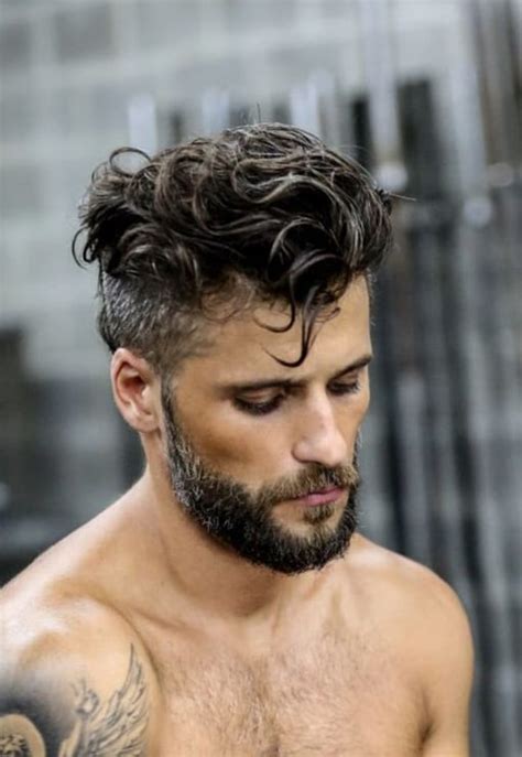 2 mesmerizing curly hairstyle and beard combinations of 2018
