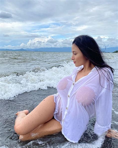Pandora Kaaki Hot Filipino Instagram Model