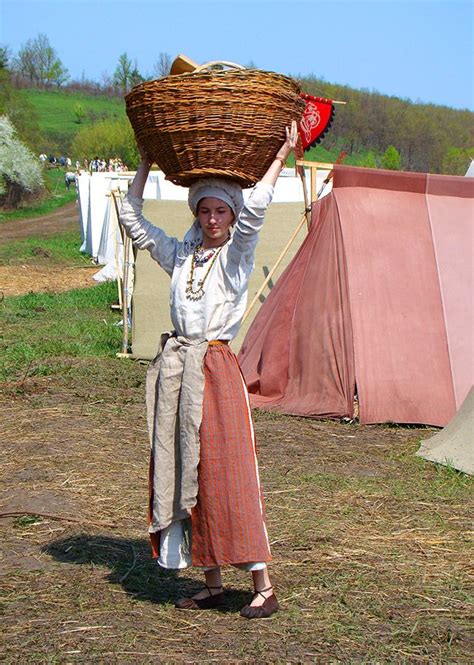 slavic peasant woman costume xi c medieval russian costume
