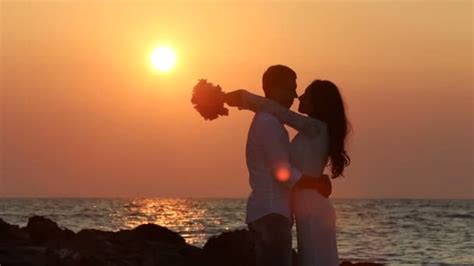 romantic stock videos royalty free romantic footages depositphotos®