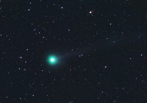 3 amateur astronomers discover bright new comet that has quadrupled in