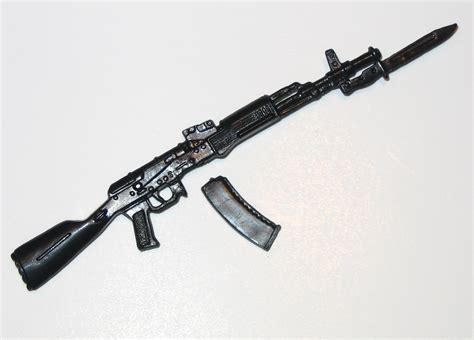 Ak 47 74 Assault Rifle W Bayonet And Removable Ammo Mag 1 18 Scale