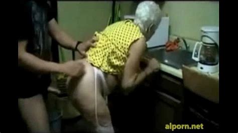 old granny gets fucked by xnxx