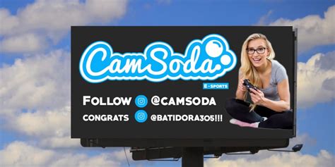 porn webcam platform camsoda will sponsor esports athlete for up to