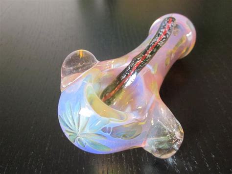 Pink Color Glass Smoking Pipes For Happy Cannabis Weed Use