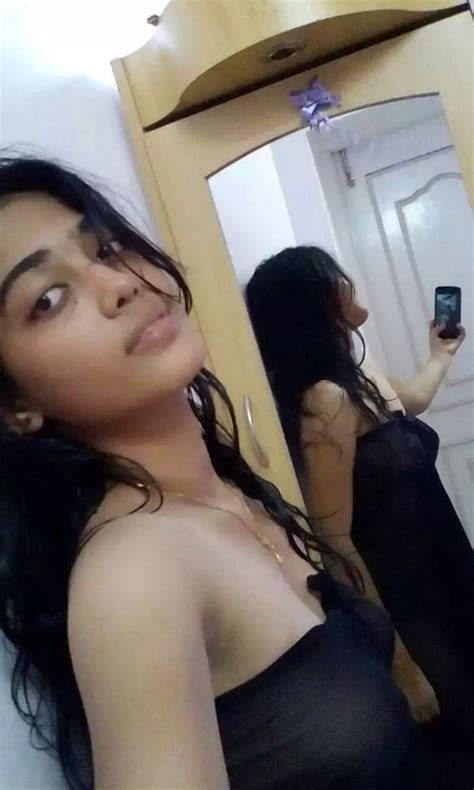 indian orny teen nude selfie 7 pics xhamster