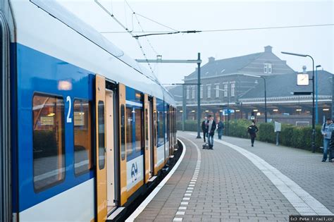 hoek van holland haven railway station railcc