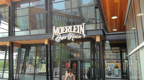 whats  lunch moerlein lager house